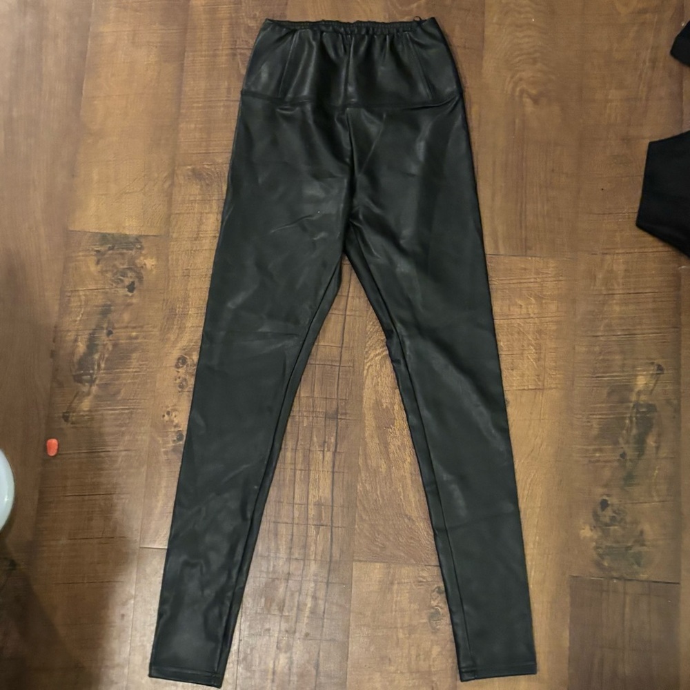 R D Style Black Faux Leather Leggings.